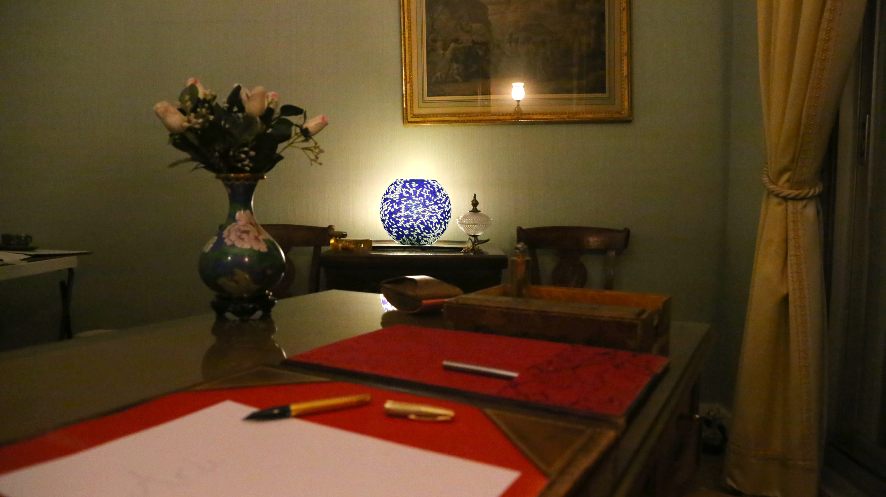 Purse_mosaic_lamp