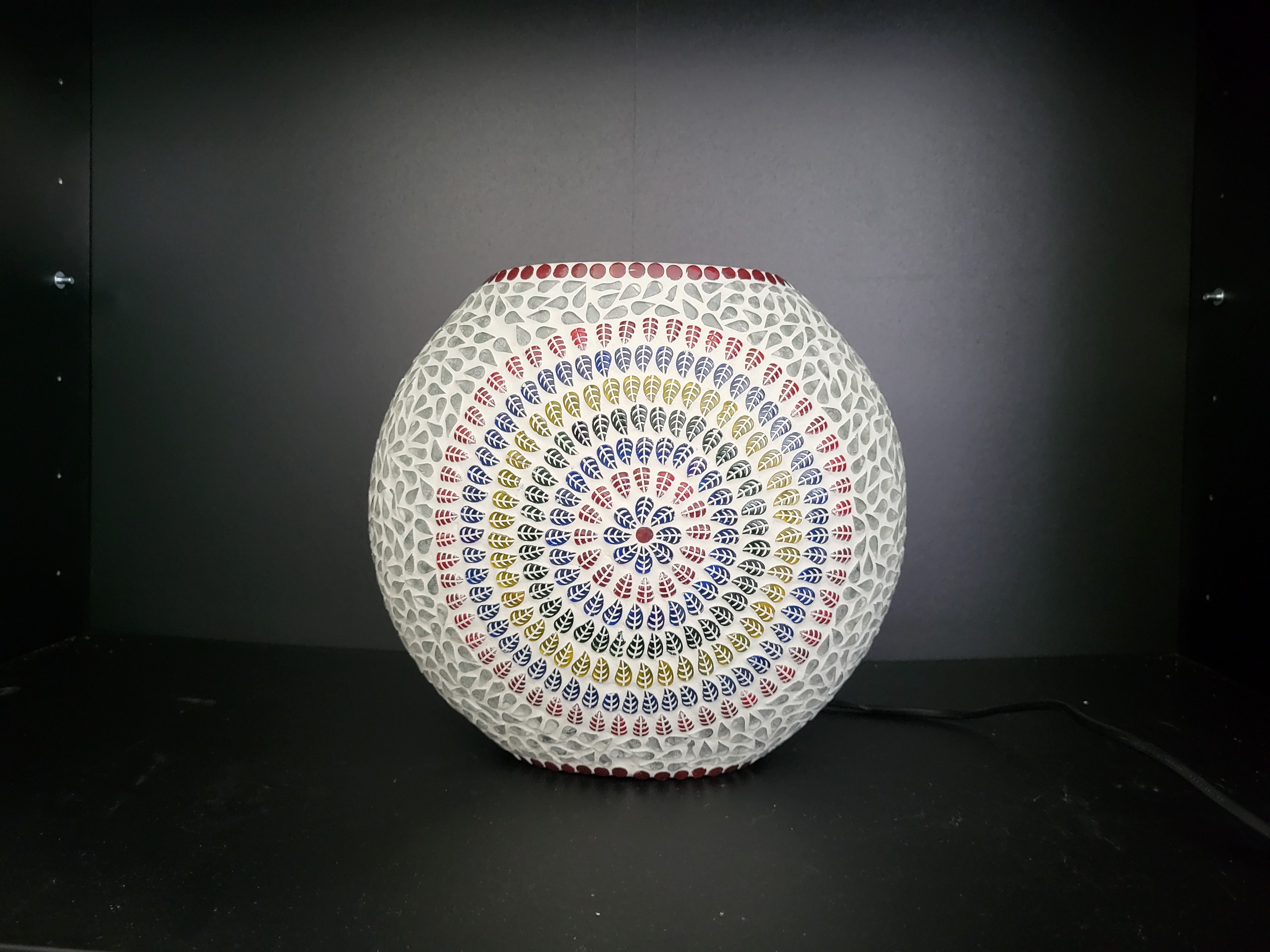 Purse_mosaic_lamp